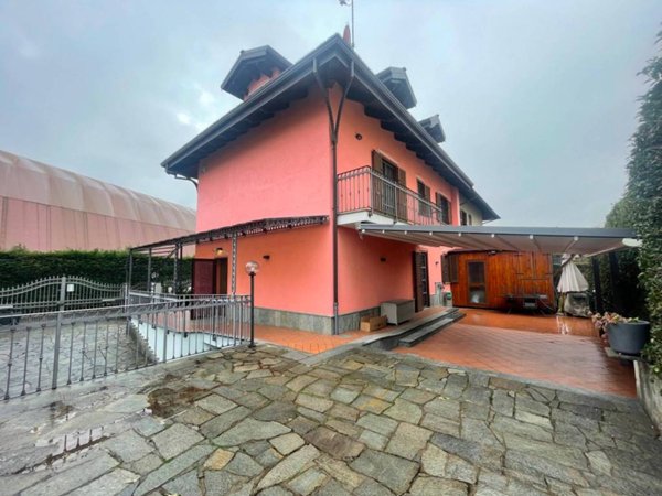 casa indipendente in vendita a Mappano