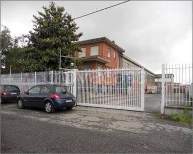 locale commerciale in vendita a Mappano