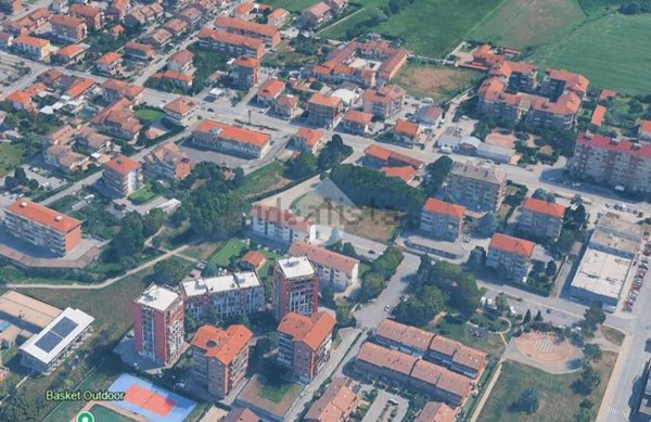 locale di sgombero in vendita a Mappano