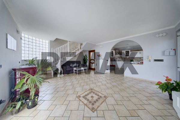 casa semindipendente in vendita a Mappano