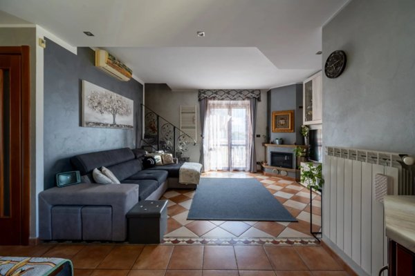 casa indipendente in vendita a Mappano in zona Reisina