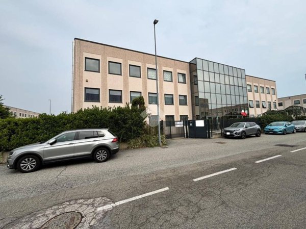 locale commerciale in vendita a Mappano