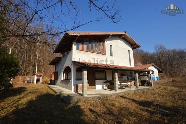 casa indipendente in vendita a Val di Chy in zona Pecco