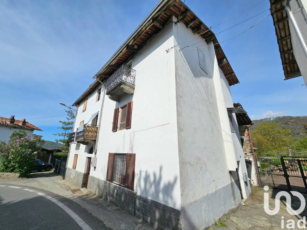 appartamento in vendita a Val di Chy in zona Alice Superiore