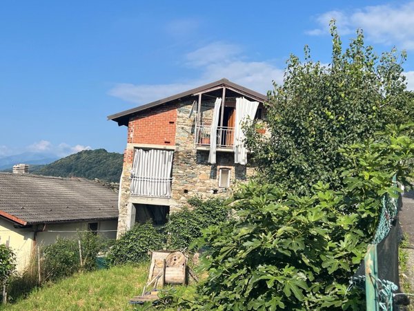 appartamento in vendita a Val di Chy