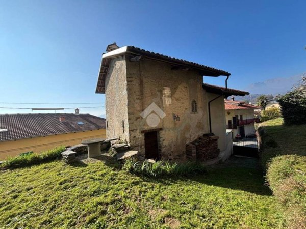 casa indipendente in vendita a Val di Chy in zona Alice Superiore