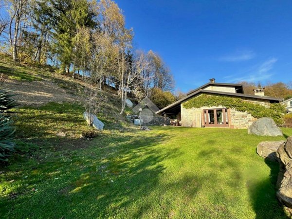 casa semindipendente in vendita a Val di Chy in zona Alice Superiore