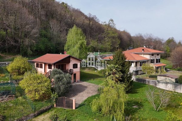 casa indipendente in vendita a Val di Chy in zona Alice Superiore