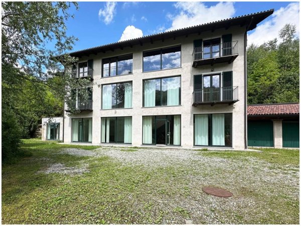 casa indipendente in vendita a Val di Chy in zona Buracco