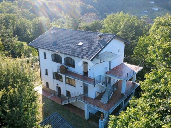 casa indipendente in vendita a Val di Chy in zona Buracco
