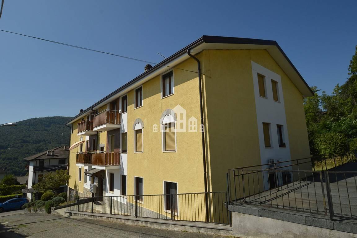 appartamento in vendita a Valchiusa in zona Vico Canavese
