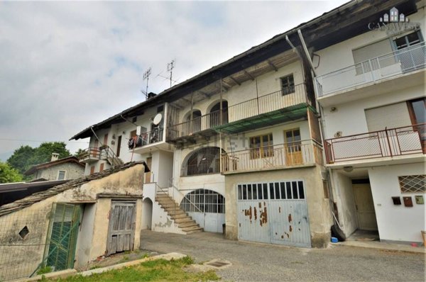 casa indipendente in vendita a Valchiusa in zona Meugliano