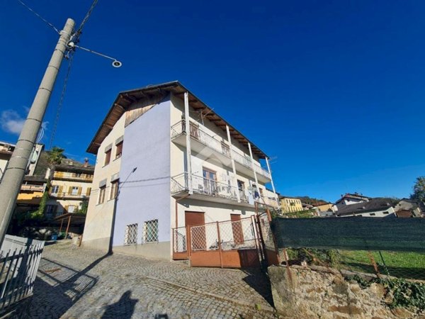 appartamento in vendita a Valchiusa in zona Drusacco