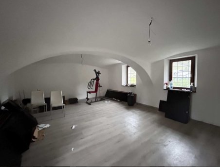 appartamento in vendita a Valchiusa