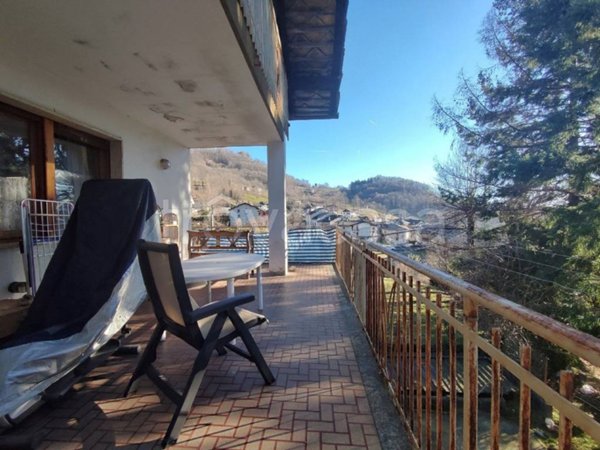 casa indipendente in vendita a Valchiusa in zona Vico Canavese