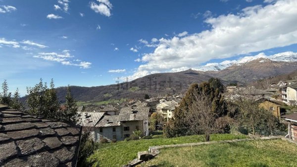 casa indipendente in vendita a Valchiusa in zona Vico Canavese