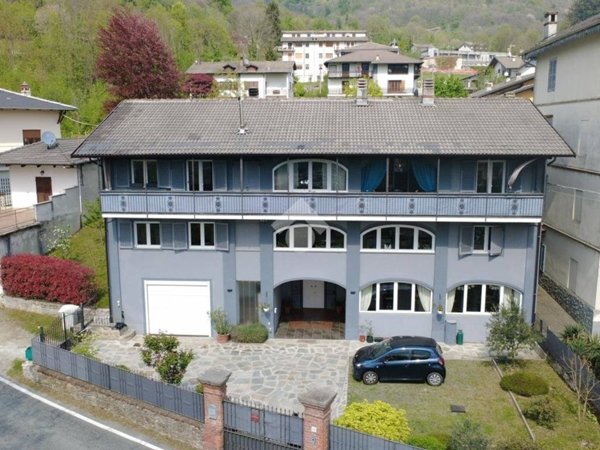 casa indipendente in vendita a Valchiusa in zona Vico Canavese