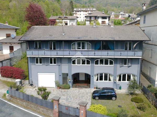 casa indipendente in vendita a Valchiusa in zona Vico Canavese