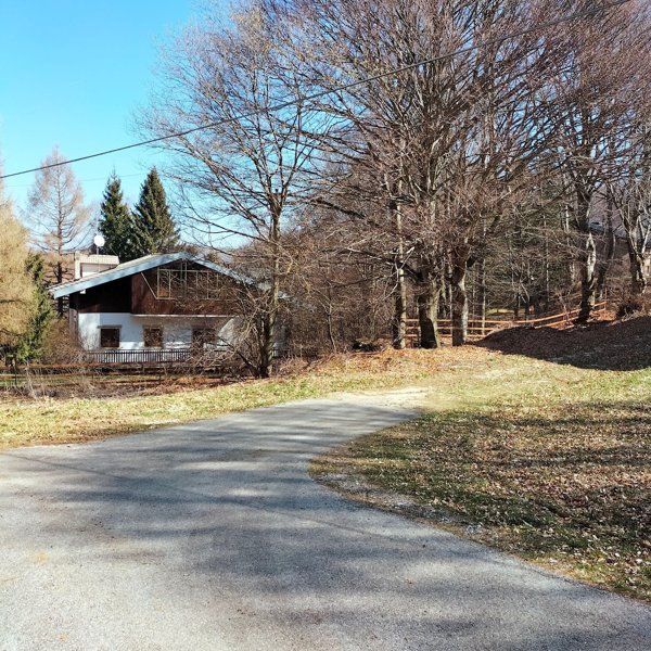 casa indipendente in vendita ad Ala