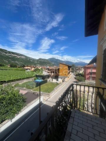 casa indipendente in vendita ad Ala