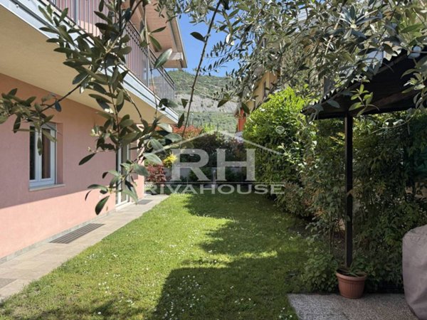 casa indipendente in vendita ad Arco
