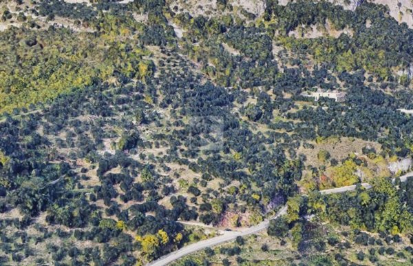 terreno agricolo in vendita ad Arco