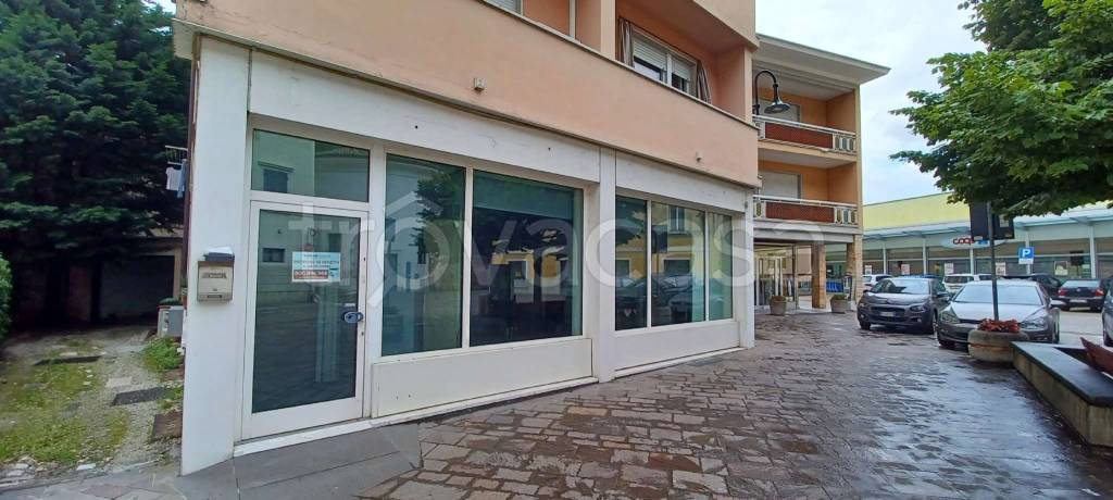 appartamento in vendita ad Avio