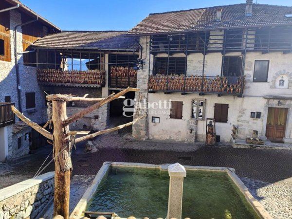 appartamento in vendita a Bleggio Superiore in zona Rango