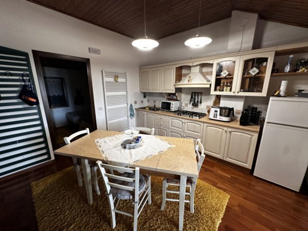 appartamento in vendita a Brentonico in zona Polsa