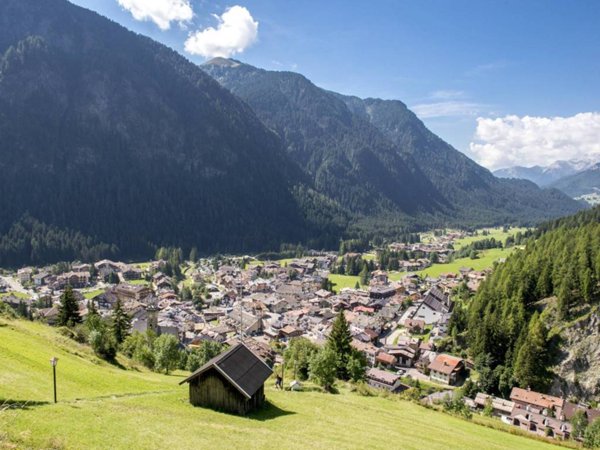 intera palazzina in vendita a Campitello di Fassa