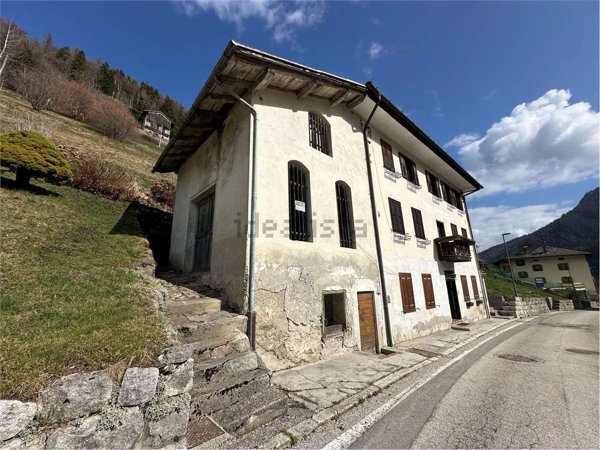 appartamento in vendita a Canal San Bovo in zona Ronco