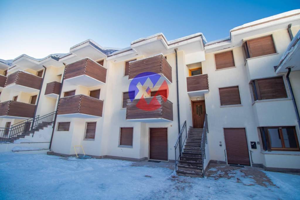 appartamento in vendita a Canazei in zona Alba