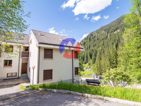 appartamento in vendita a Canazei in zona Alba
