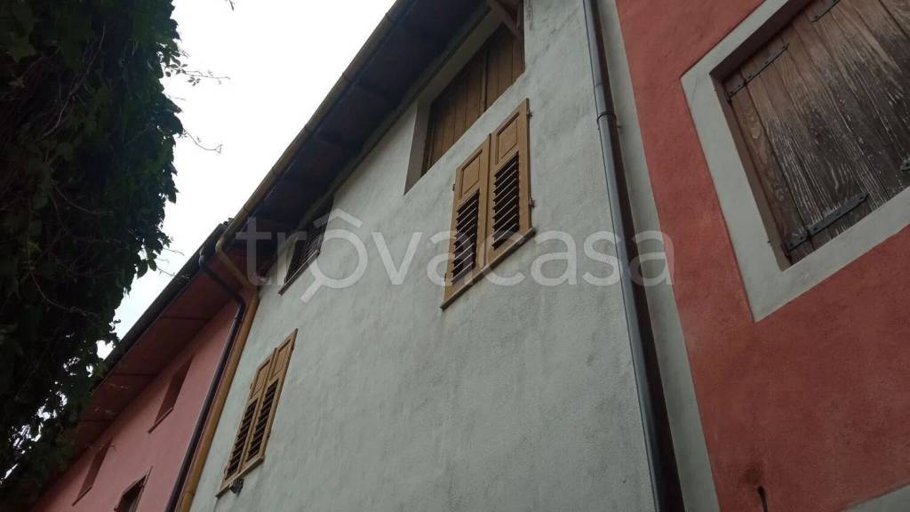 casa indipendente in vendita a Castello Tesino