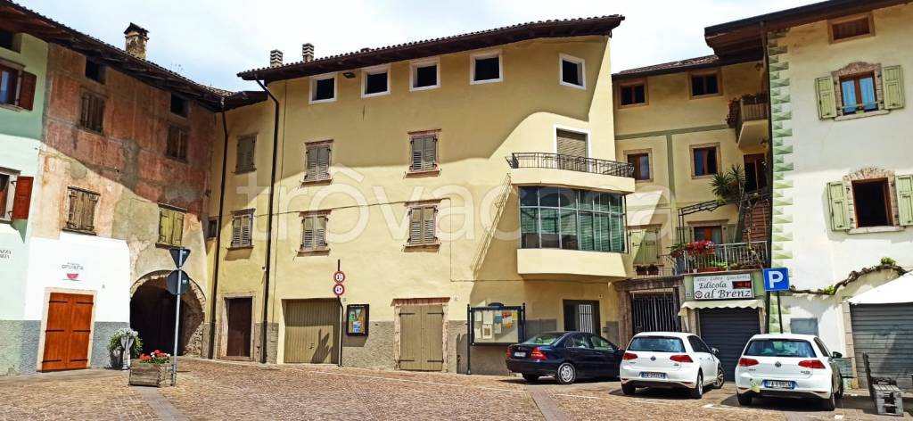 casa indipendente in vendita a Cavedine