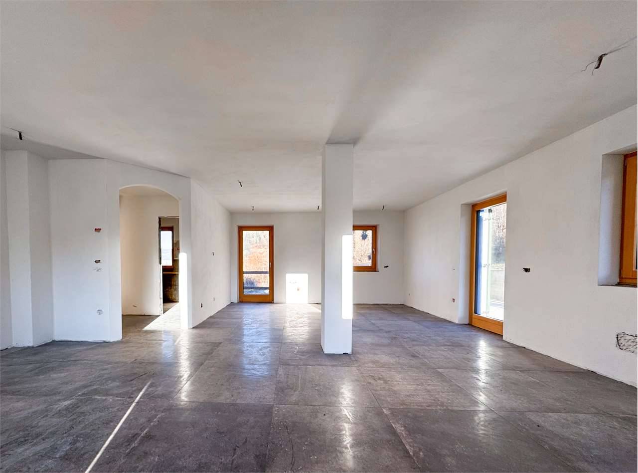 casa indipendente in vendita a Cavizzana