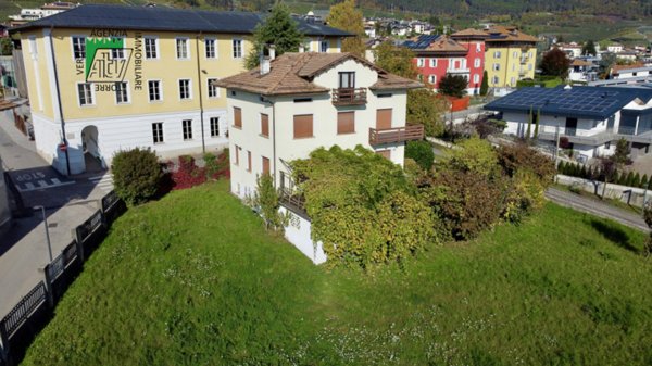 casa indipendente in vendita a Cles