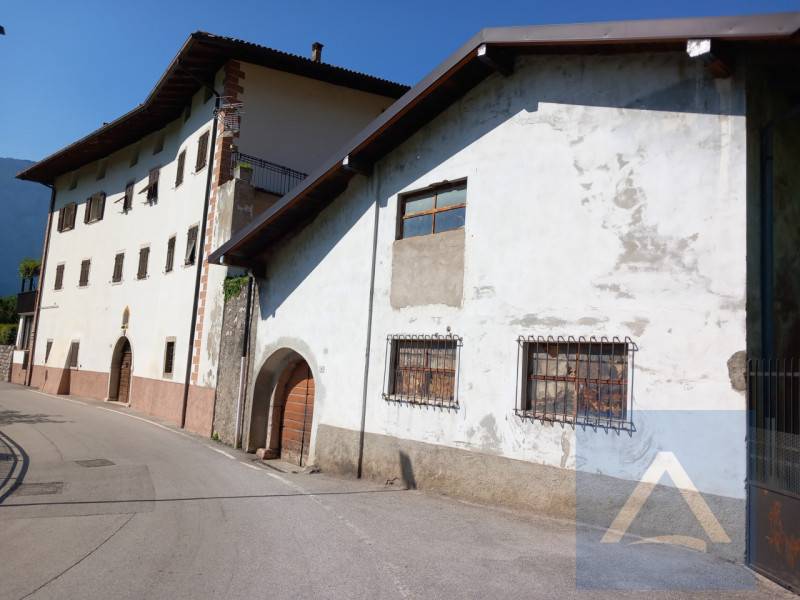 casa indipendente in vendita a Drena