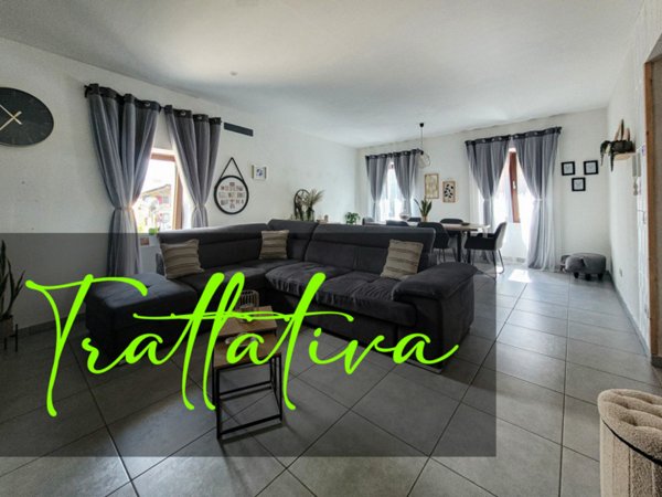 casa indipendente in vendita a Dro