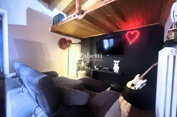 casa indipendente in vendita a Dro