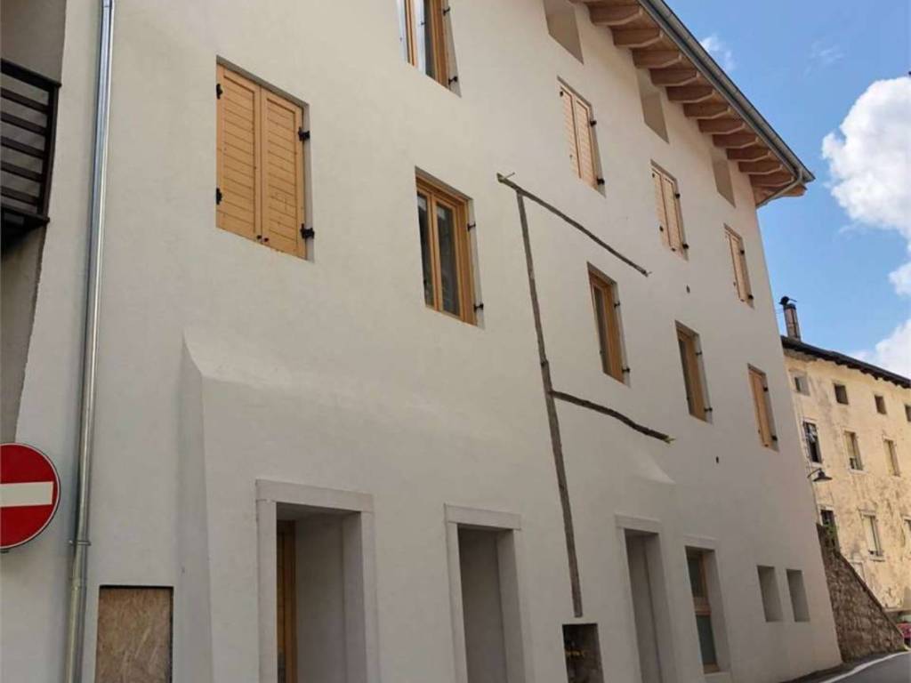 casa indipendente in vendita a Fai della Paganella
