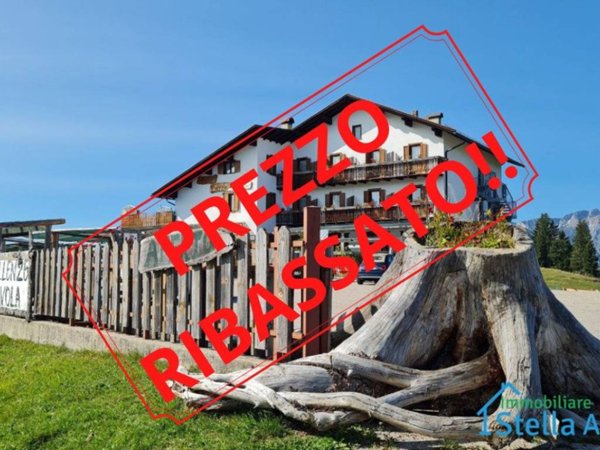 intera palazzina in vendita a Folgaria
