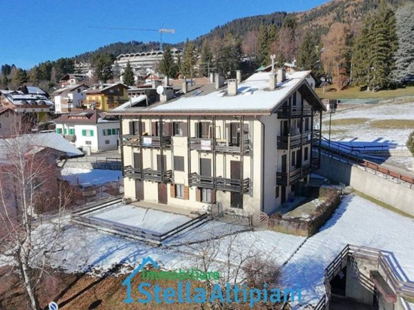 appartamento in vendita a Folgaria in zona Costa