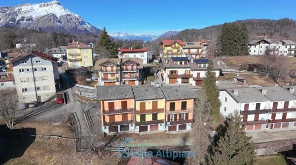 appartamento in vendita a Lavarone in zona Chiesa