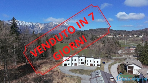 appartamento in vendita a Lavarone in zona Azzolini