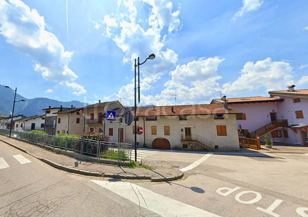 casa indipendente in vendita a Levico Terme