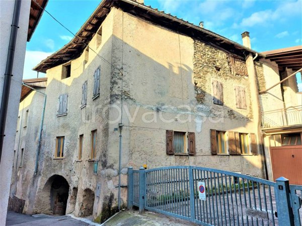 casa indipendente in vendita a Levico Terme