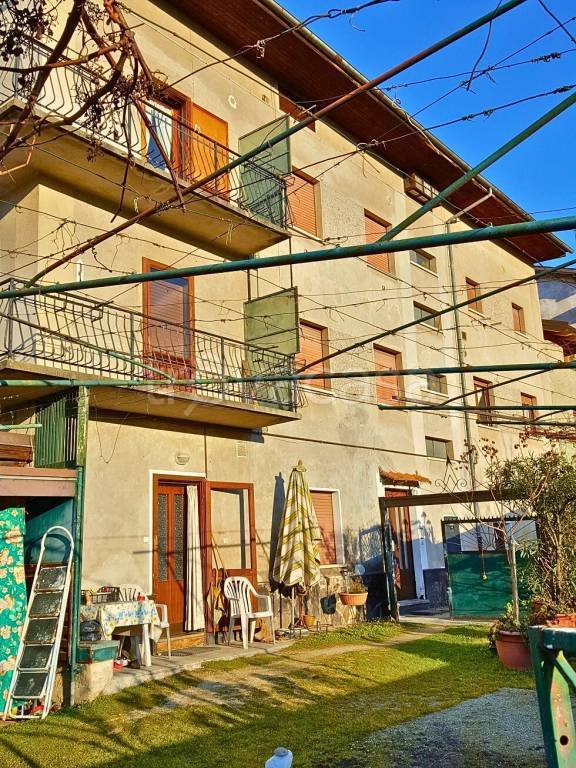 casa indipendente in vendita a Levico Terme