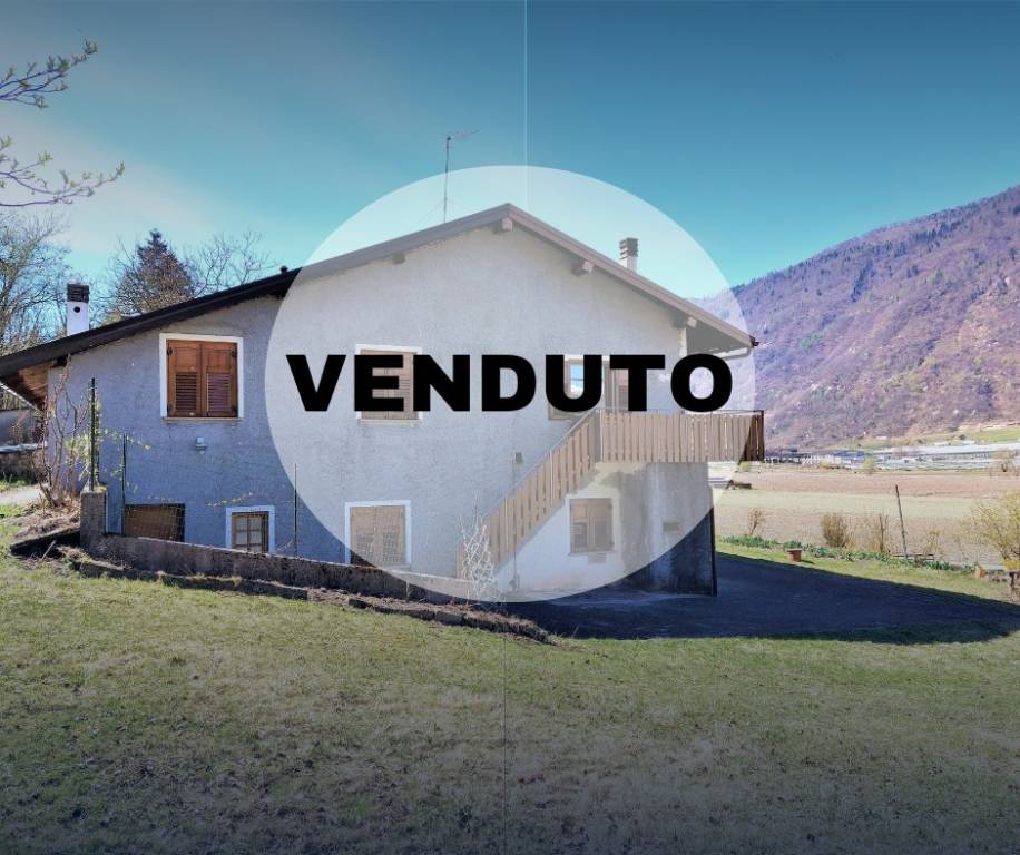 casa indipendente in vendita a Levico Terme