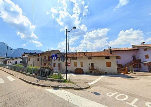 casa indipendente in vendita a Levico Terme